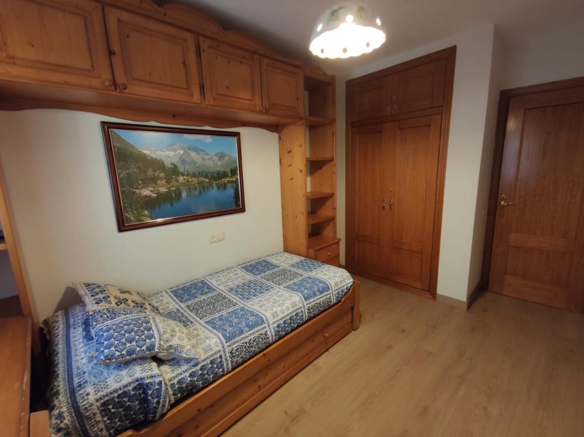 Apartamento En Benasque Casa Sinantonio - Inmocyma Kültér fotó