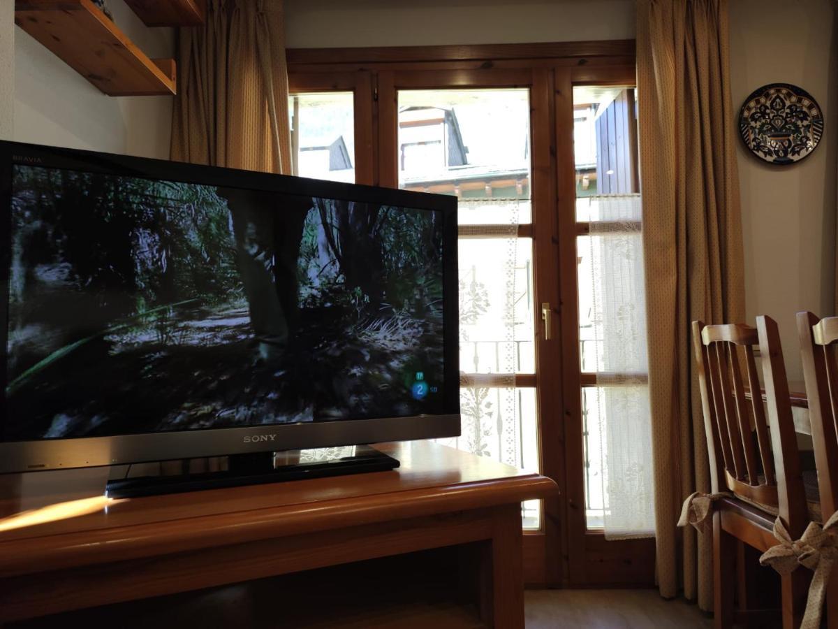 Apartamento En Benasque Casa Sinantonio - Inmocyma Kültér fotó