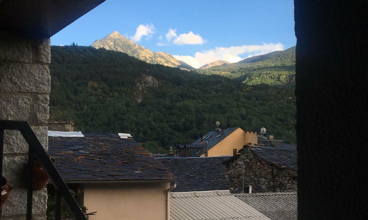Apartamento En Benasque Casa Sinantonio - Inmocyma Kültér fotó